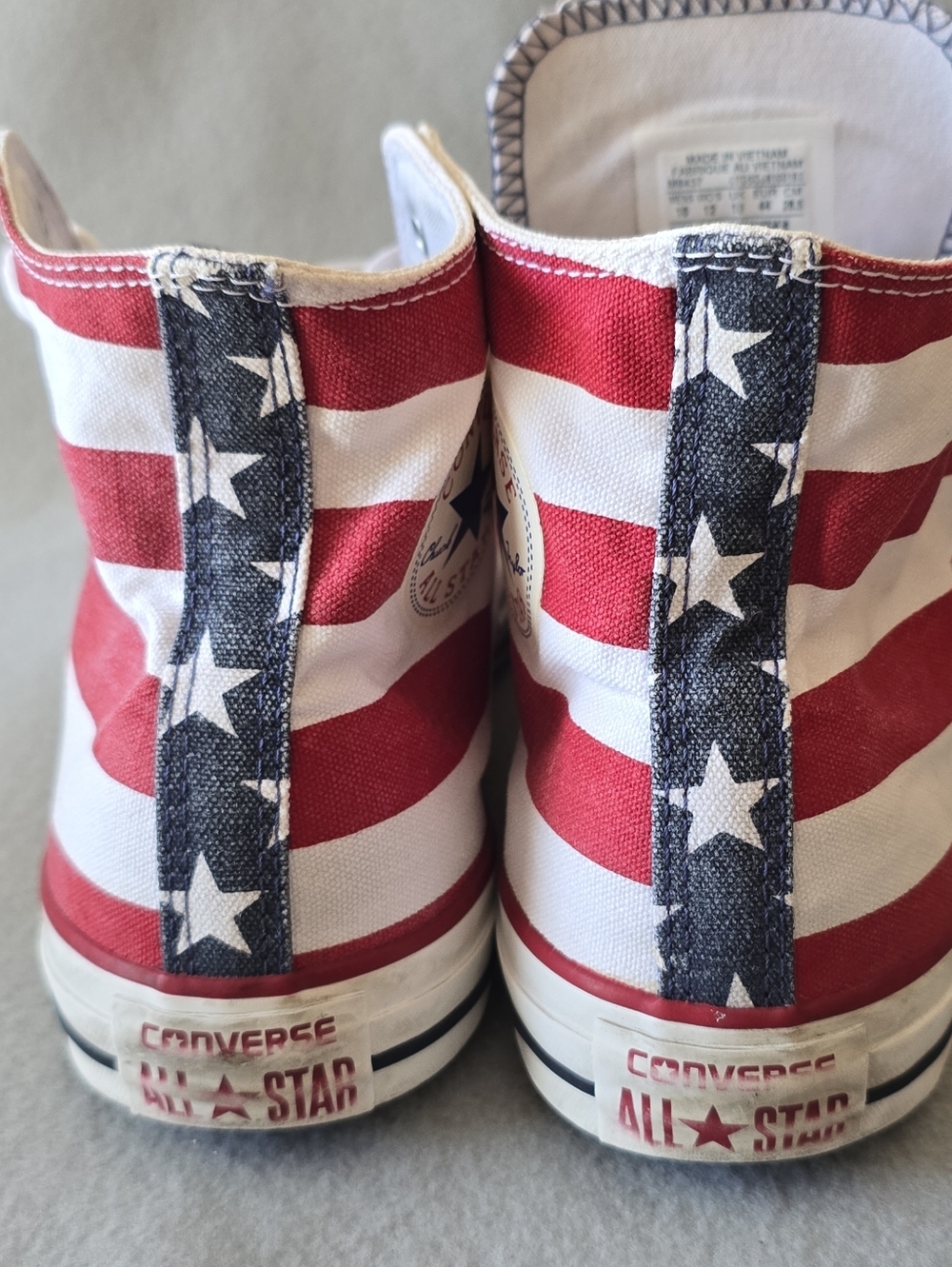 Converse Unisex M10 W 12 High-Top Sneakers in Red, White & Blue Stars USA - Picture 3 of 13